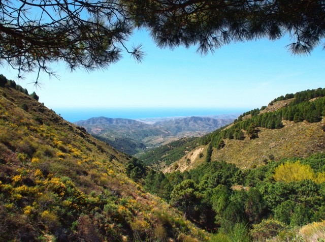 0003f1_portugal_andalucia_Hill-range-in-Andalu-g