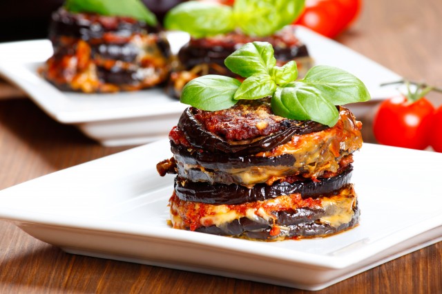 Parmigiana di melanzane: baked eggplant - italy, sicily cousine