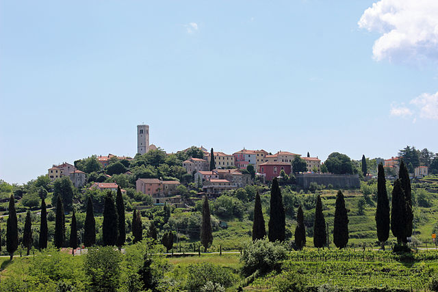 Oprtalj, Istria, distant view