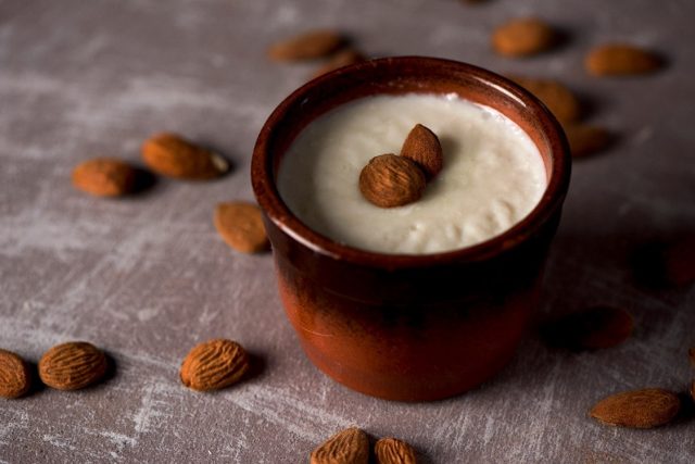 Menjar Blanc - a sweet dessert made with milk. This is popular across Europe. Known as menjblanc in the UK. Similar to panna cotta,