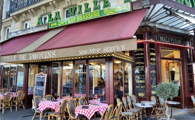 Parisian cafe