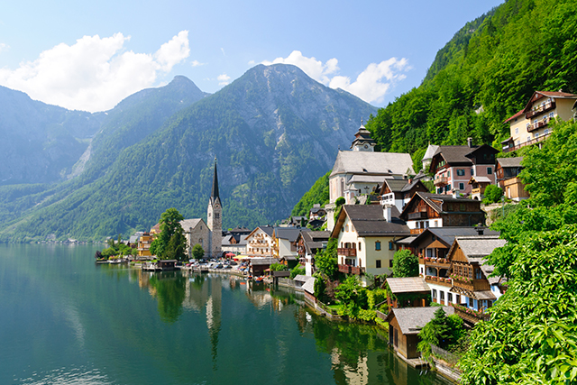 Lakeside Hallstatt in Austria